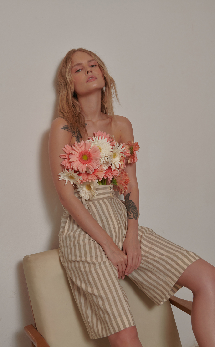 LOOK 4