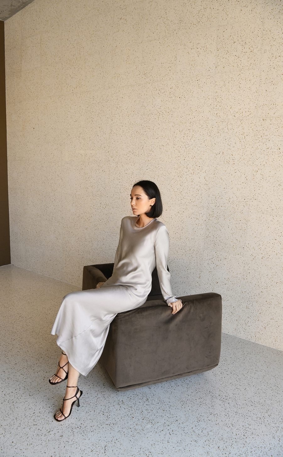 LOOK 4