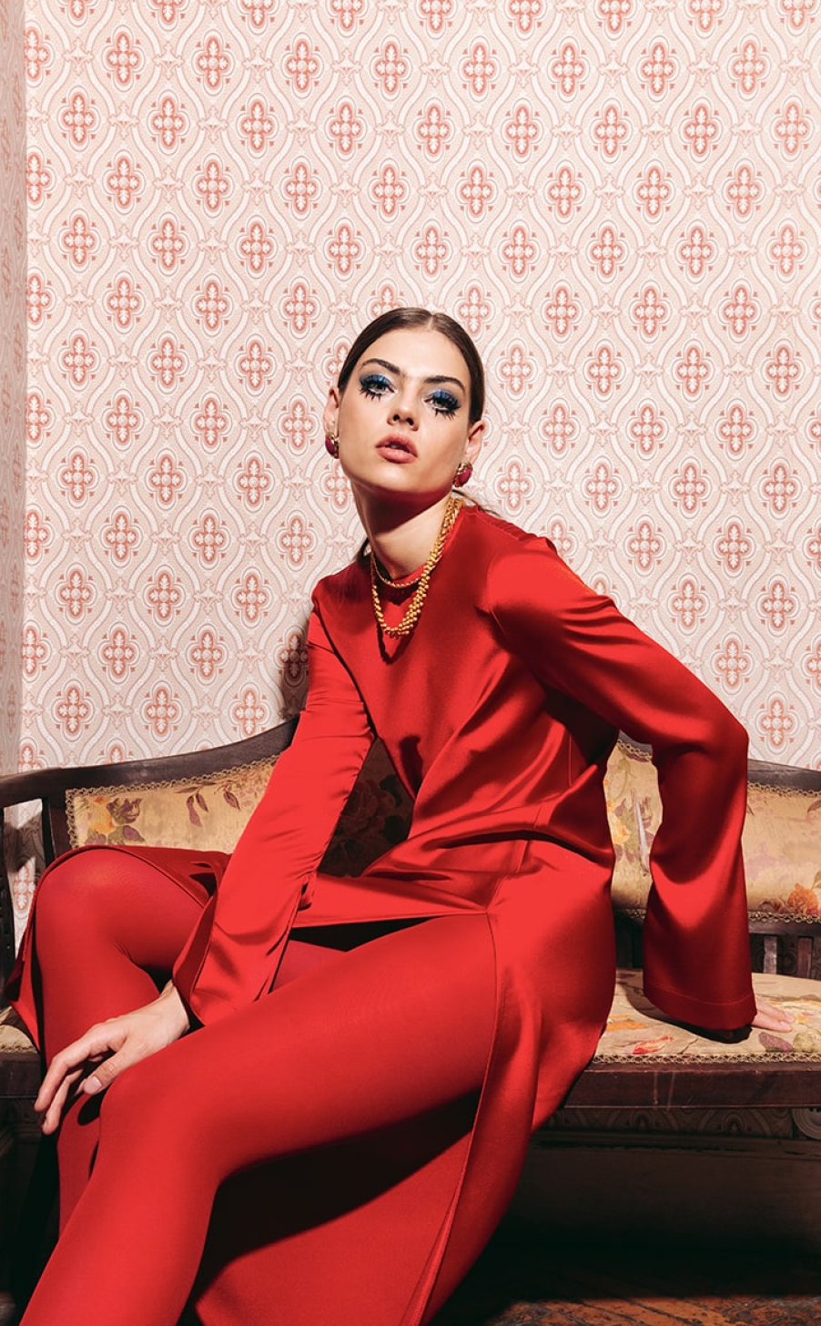 Look12
