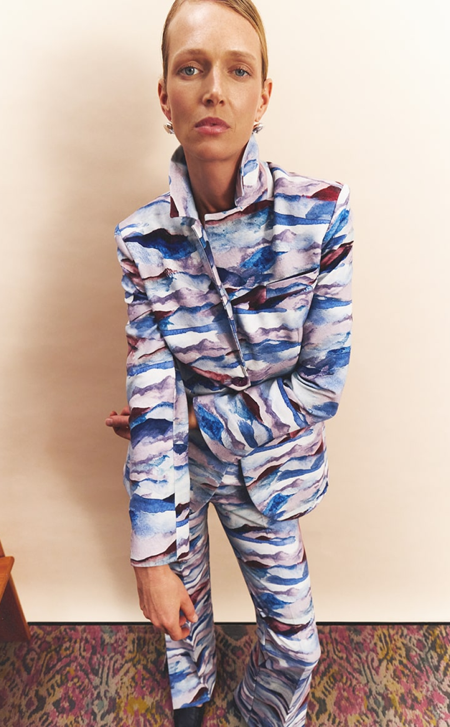look 12