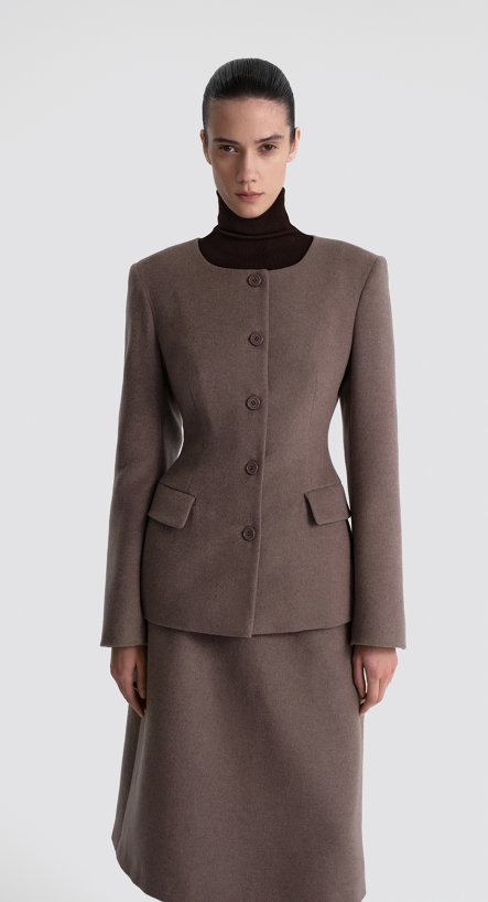 Жакет приталенный из пальтовой ткани									