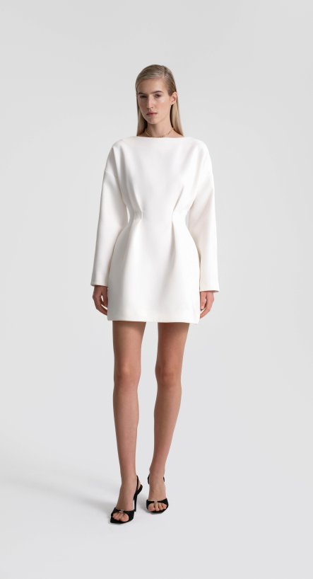 Платье мини с защипами по талии 