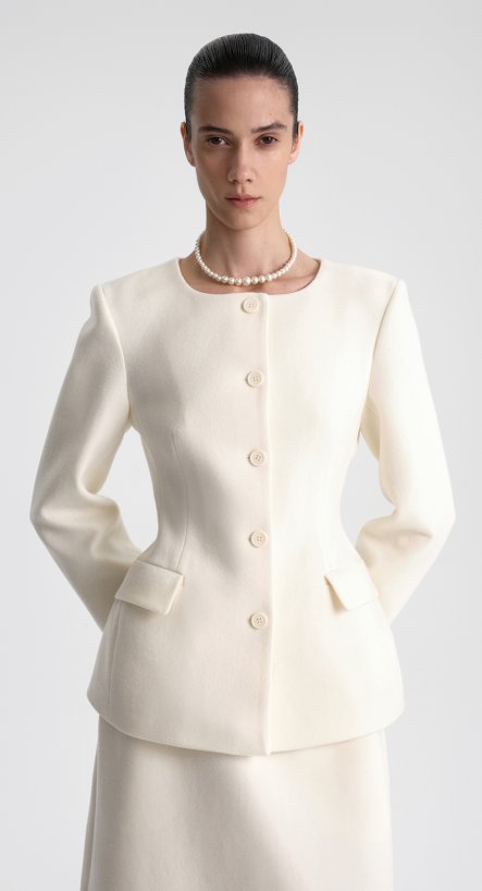 Жакет приталенный из пальтовой ткани									