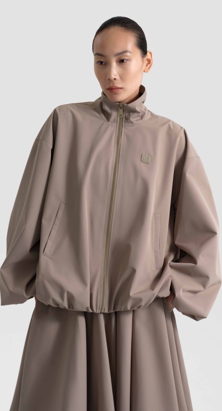 Бомбер из плащевой ткани