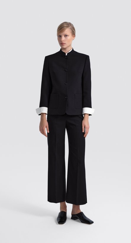 Костюм: жакет укороченный и укороченные